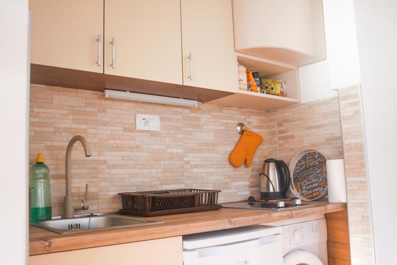 Sunny Bay Apartments Kotor Exterior photo